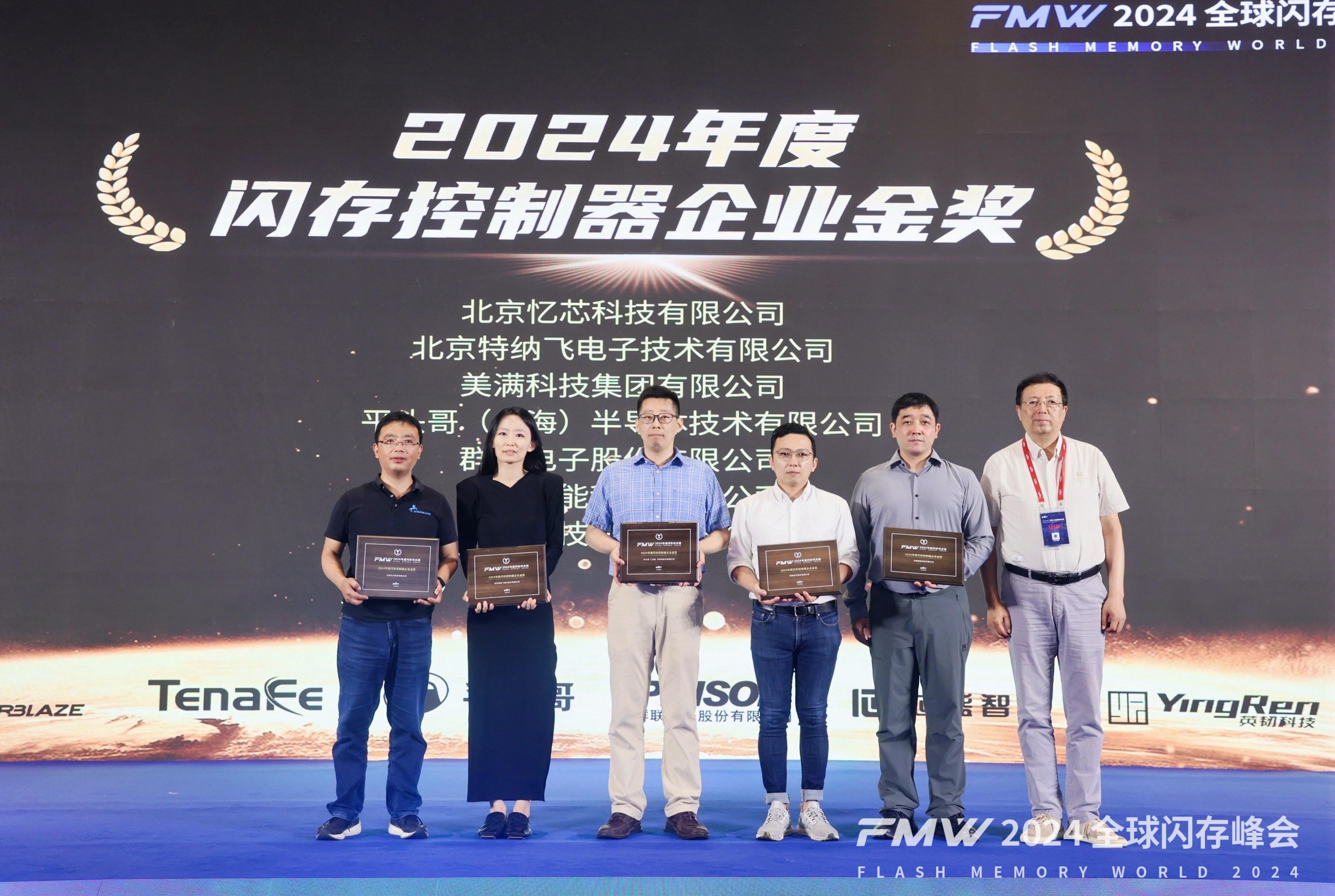 1724920943423177.jpg 952A4472-opq3186088157.jpg